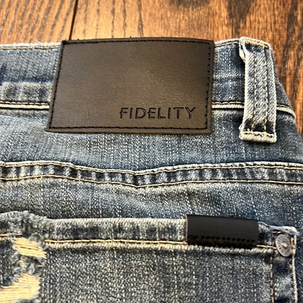 FIDELITY Men’s Torino Monterey Distressed Stretch Jeans NWOT SZ 31 - Picture 6 of 11